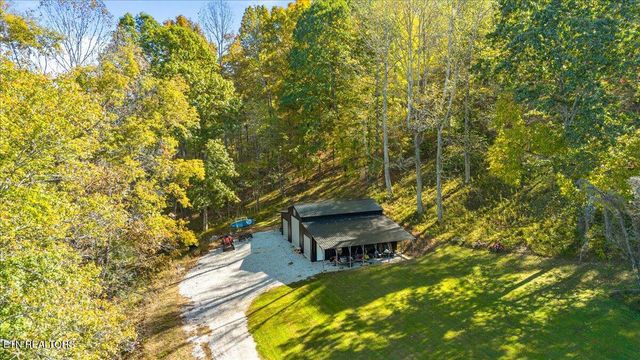 2938 Cedar Creek Rd, Lafollette, TN 37766