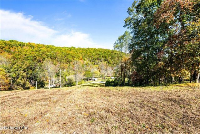 2938 Cedar Creek Rd, Lafollette, TN 37766