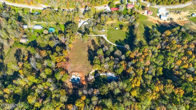 2938 Cedar Creek Rd, Lafollette, TN 37766