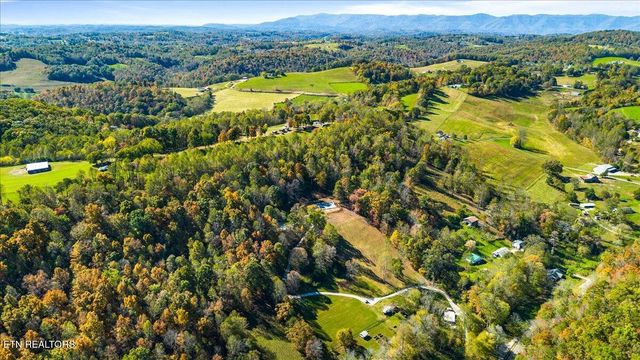 2938 Cedar Creek Rd, Lafollette, TN 37766