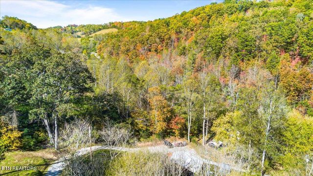 2938 Cedar Creek Rd, Lafollette, TN 37766