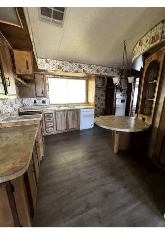 1097 N State 524, Hemet, CA 92543