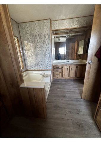 1097 N State 524, Hemet, CA 92543
