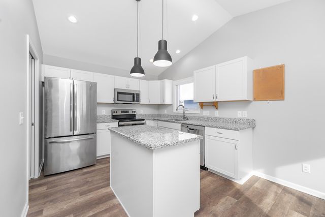 2311 Ashford Trail, Portage, MI 49024