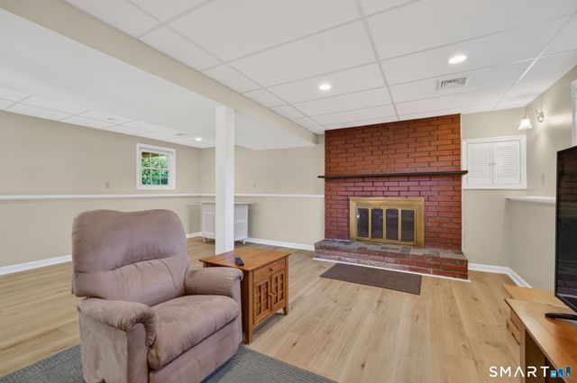 396 Village Street, North Branford, CT 06472
