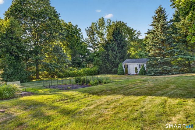 396 Village Street, North Branford, CT 06472