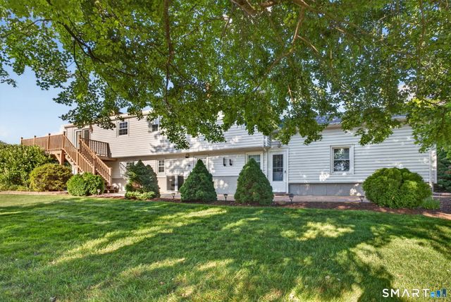 396 Village Street, North Branford, CT 06472