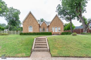 1118 Sayles Boulevard, Abilene, TX 79605