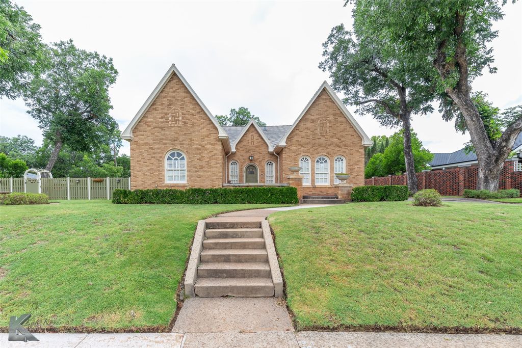 1118 Sayles Boulevard, Abilene, TX 79605