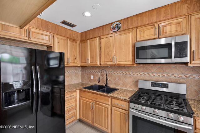 7125 SAN JOSE Boulevard, Jacksonville, FL 32217