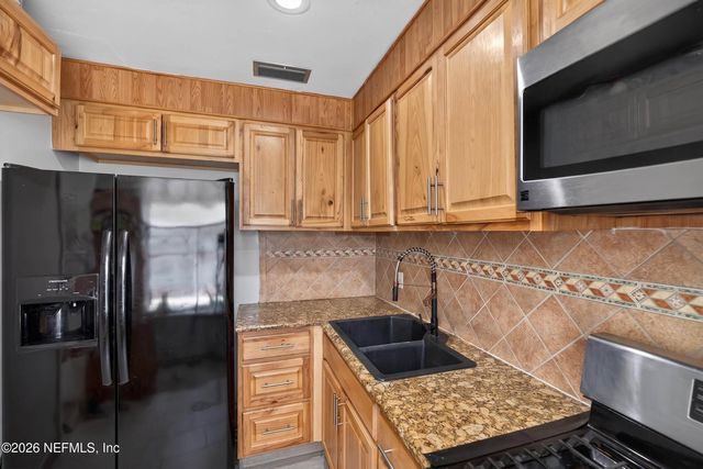 7125 SAN JOSE Boulevard, Jacksonville, FL 32217