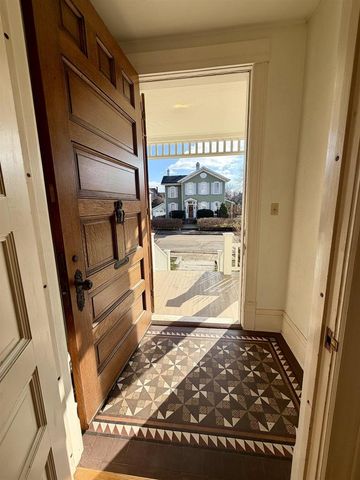 615 Saint Lawrence Avenue, Janesville, WI 53545