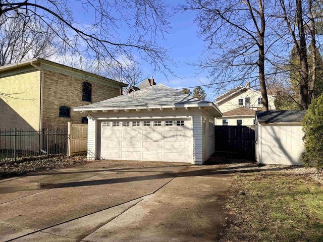615 Saint Lawrence Avenue, Janesville, WI 53545