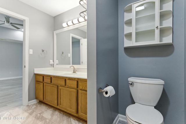8808 Cedar Springs Lane, Knoxville, TN 37923