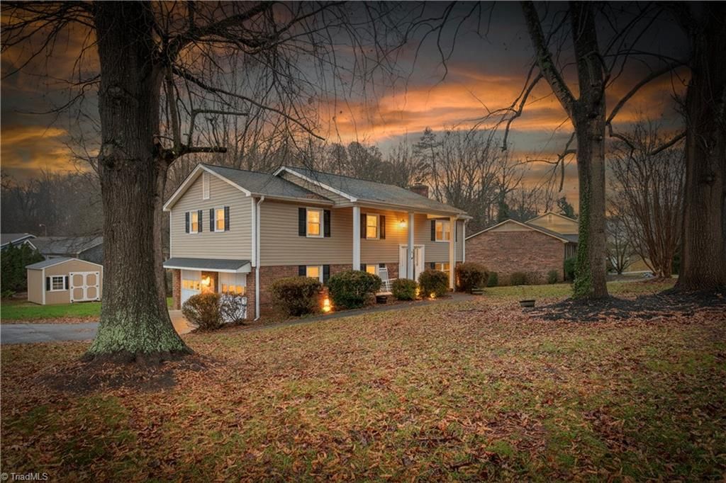 4608 Sun Valley Lane, Kernersville, NC 27284