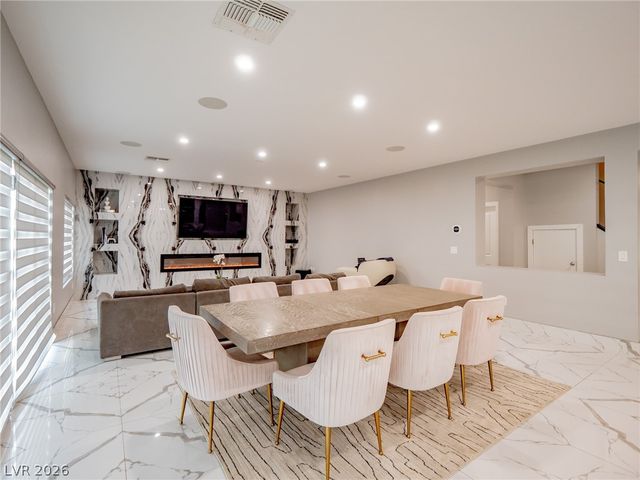 8485 Iron Heart Lane, Las Vegas, NV 89113