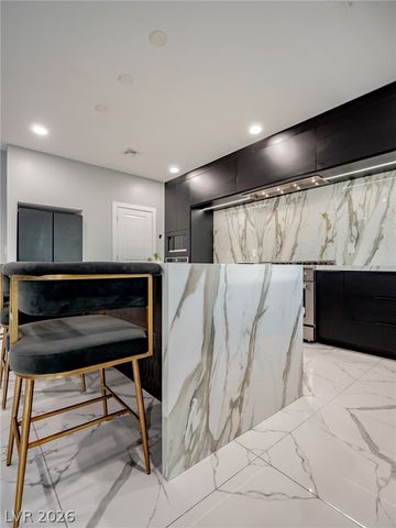 8485 Iron Heart Lane, Las Vegas, NV 89113