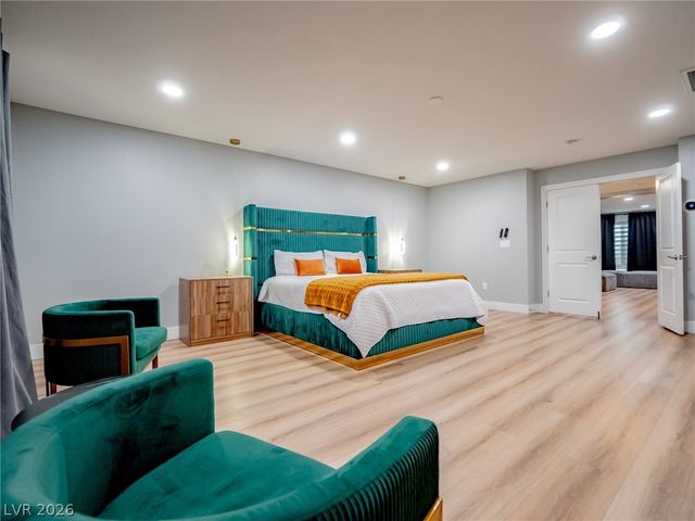 8485 Iron Heart Lane, Las Vegas, NV 89113