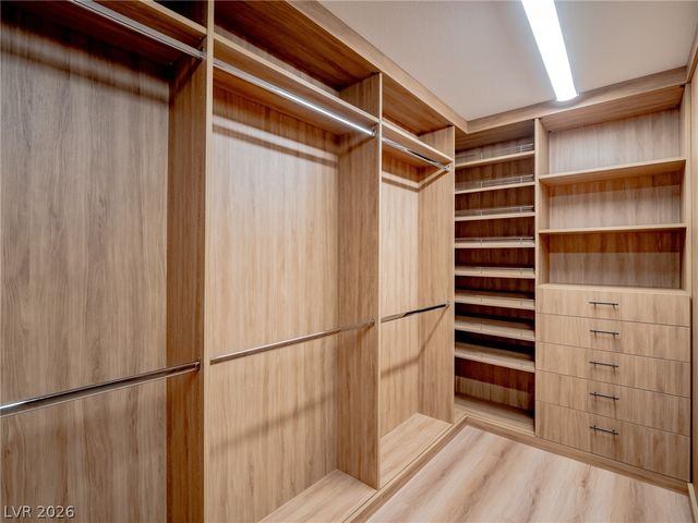 8485 Iron Heart Lane, Las Vegas, NV 89113