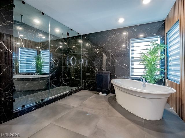 8485 Iron Heart Lane, Las Vegas, NV 89113