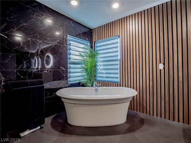 8485 Iron Heart Lane, Las Vegas, NV 89113