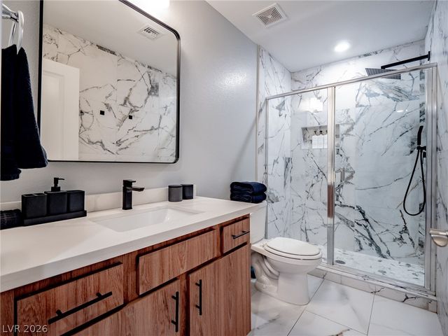 8485 Iron Heart Lane, Las Vegas, NV 89113