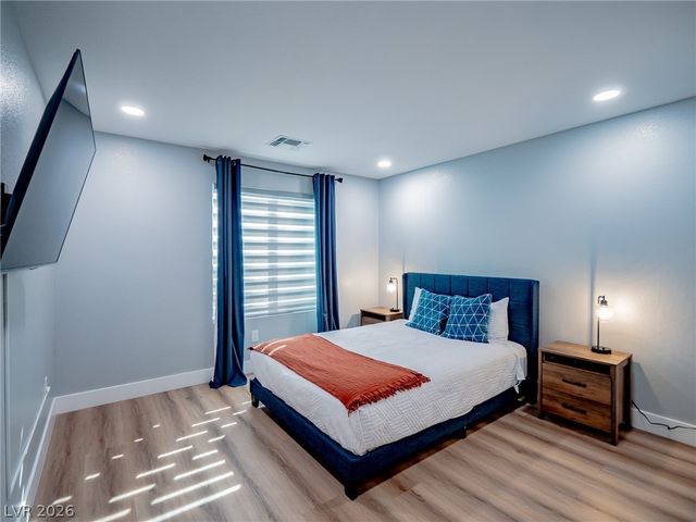 8485 Iron Heart Lane, Las Vegas, NV 89113