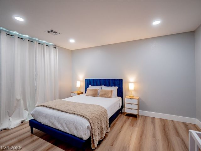 8485 Iron Heart Lane, Las Vegas, NV 89113