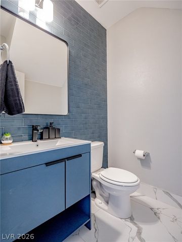 8485 Iron Heart Lane, Las Vegas, NV 89113