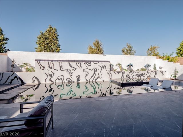 8485 Iron Heart Lane, Las Vegas, NV 89113