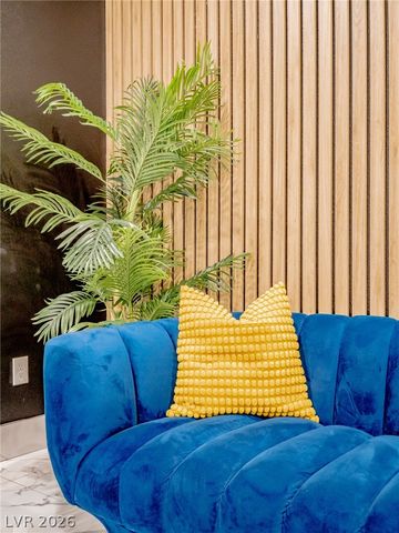 8485 Iron Heart Lane, Las Vegas, NV 89113