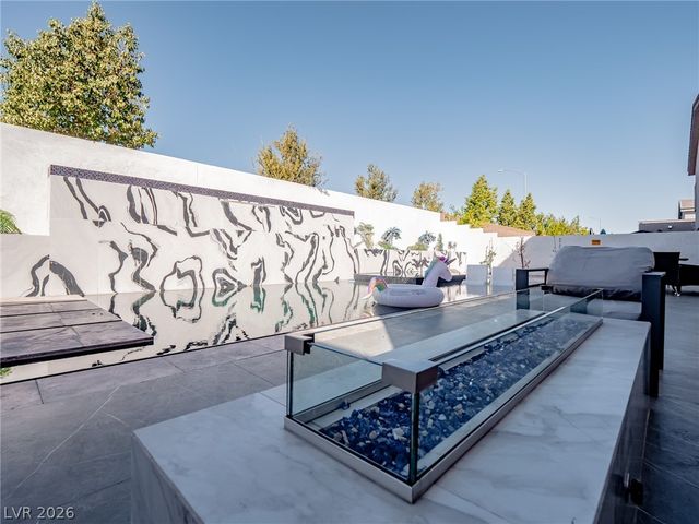 8485 Iron Heart Lane, Las Vegas, NV 89113