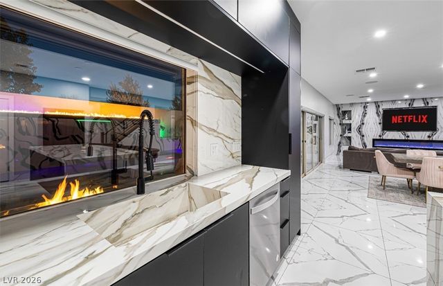 8485 Iron Heart Lane, Las Vegas, NV 89113