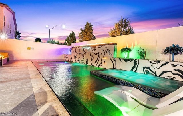 8485 Iron Heart Lane, Las Vegas, NV 89113