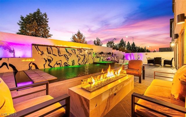 8485 Iron Heart Lane, Las Vegas, NV 89113