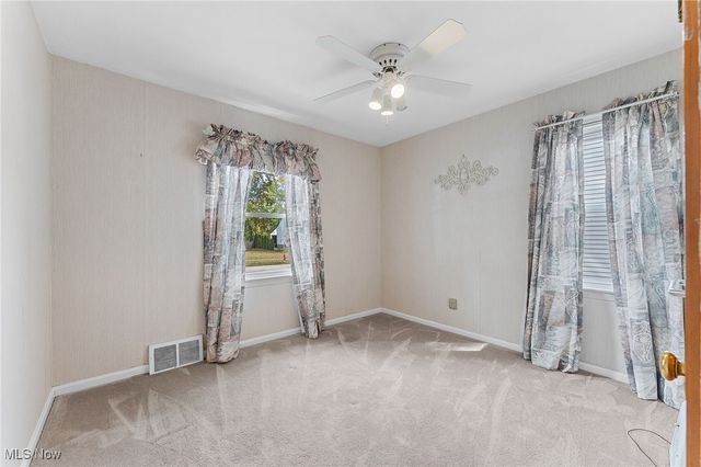 283 E 324th Street, Willowick, OH 44095