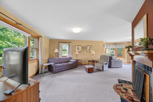 5428 ROUTE 215 Road, Girard, PA 16417