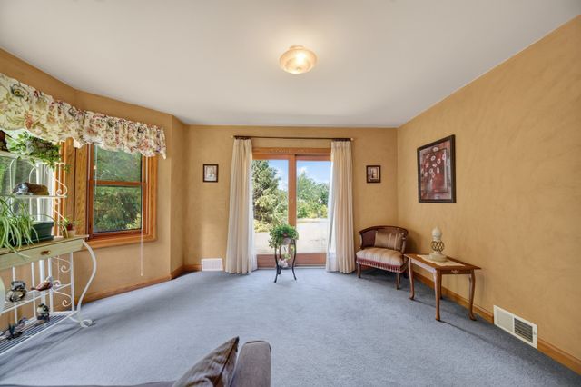 5428 ROUTE 215 Road, Girard, PA 16417