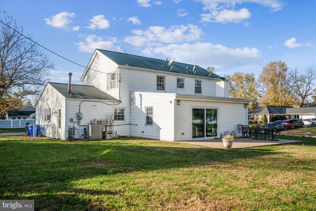 2811 BIRDSEYE LN, Bowie, MD 20715