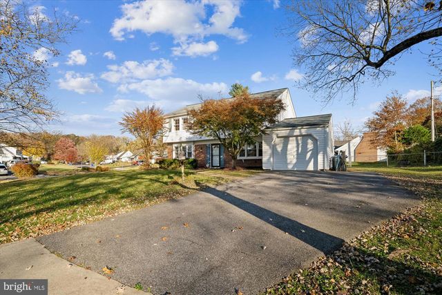 2811 BIRDSEYE LN, Bowie, MD 20715