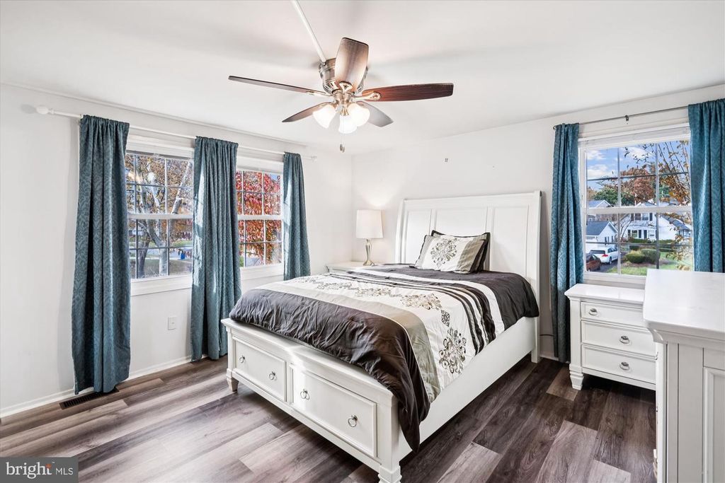 Image 24 of property listing at 2811 BIRDSEYE LN, Bowie, MD 20715