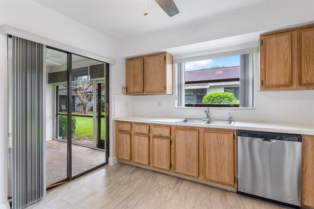 4360 Eucalyptus Tree Court A, Boynton Beach, FL 33436