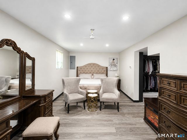 40 Booth Terrace, Hamden, CT 06518