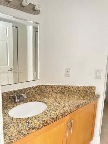 8275 SW 152nd Ave D-302, Miami, FL 33193