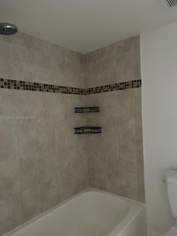 8275 SW 152nd Ave D-302, Miami, FL 33193