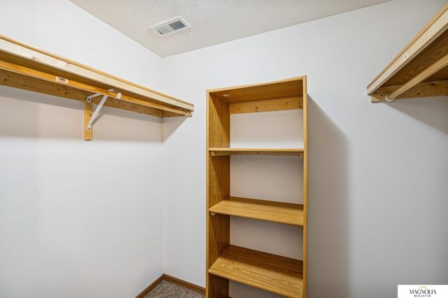 6630 N 12 Street, Lincoln, NE 68521