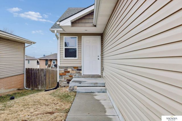 6630 N 12 Street, Lincoln, NE 68521