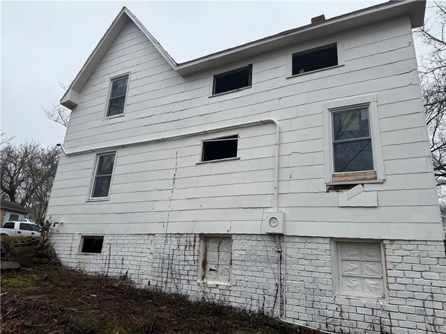 5512 Cypress Avenue, Kansas City, MO 64130