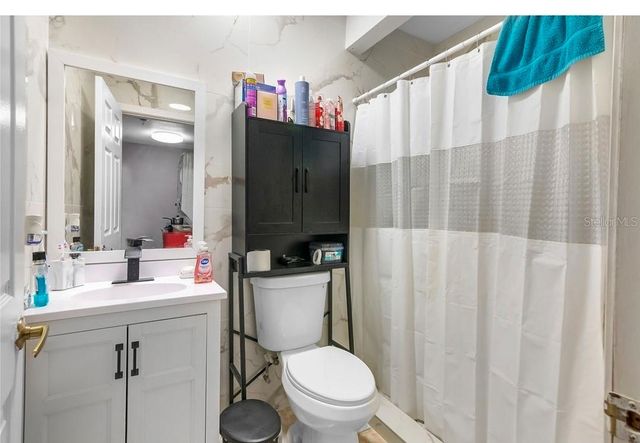 233 RED MAPLE DRIVE, Kissimmee, FL 34743