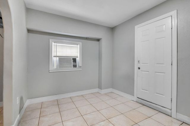 233 RED MAPLE DRIVE, Kissimmee, FL 34743